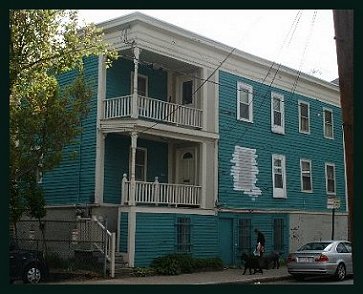 KARMU'S HOUSE  Green St., Cambridge, Massachusetts. Photo by R. Green